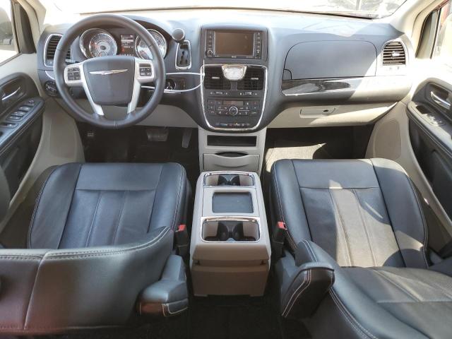 Photo 8 from auction – 2015 CHRYSLER TOWN & COU with VIN 2C4RC1CG4FR742199