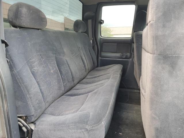 Photo 10 from auction – 2000 CHEVROLET SILVERADO with VIN 1GCGK29U9YE400129