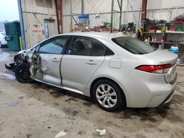 Photo 2 from auction – 2022 TOYOTA COROLLA LE with VIN 5YFEPMAE4NP383697