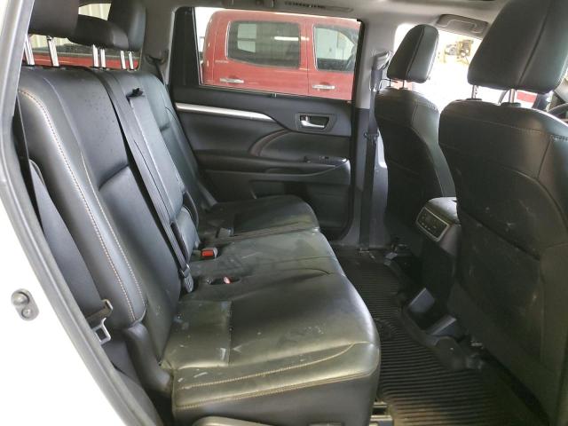 Photo 11 from auction – 2017 TOYOTA HIGHLANDER with VIN 5TDJZRFH3HS472407