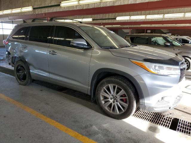 Photo 4 from auction – 2016 TOYOTA HIGHLANDER with VIN 5TDJKRFH1GS502877