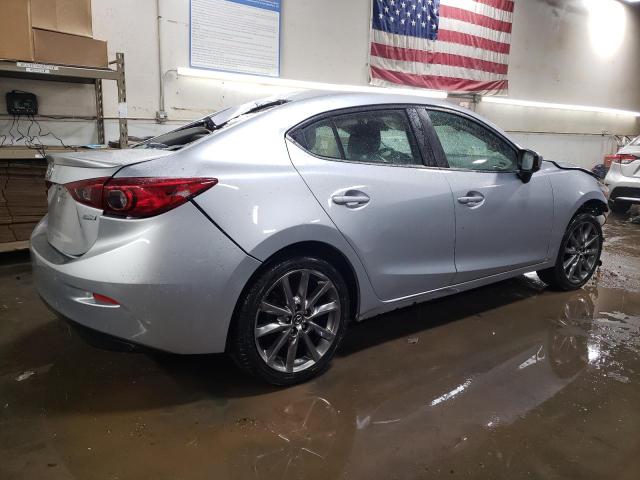 Photo 3 from auction – 2018 MAZDA 3 TOURING with VIN 3MZBN1V37JM186554