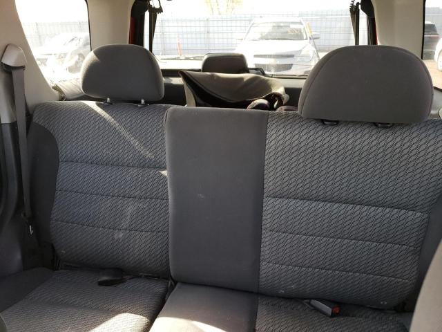 Photo 10 from auction – 2004 FORD ESCAPE XLT with VIN 1FMYU03164KA41007