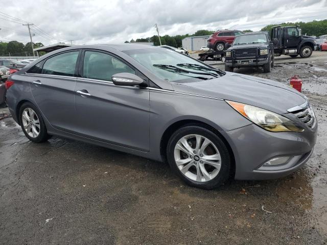 Photo 4 from auction – 2011 HYUNDAI SONATA SE with VIN 5NPEC4AB6BH304072