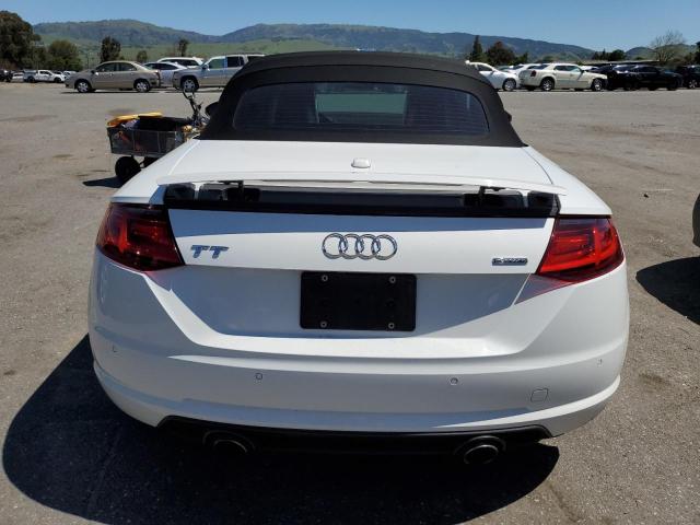 Photo 6 from auction – 2017 AUDI TT with VIN TRUT5CFV1H1011734
