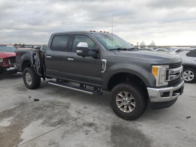 Photo 4 from auction – 2017 FORD F250 SUPER with VIN 1FT7W2B60HEF30459