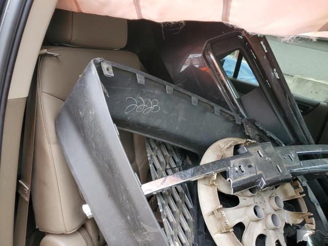 Photo 13 from auction – 2016 CHEVROLET SUBURBAN K with VIN 1GNSKJKC7GR457403