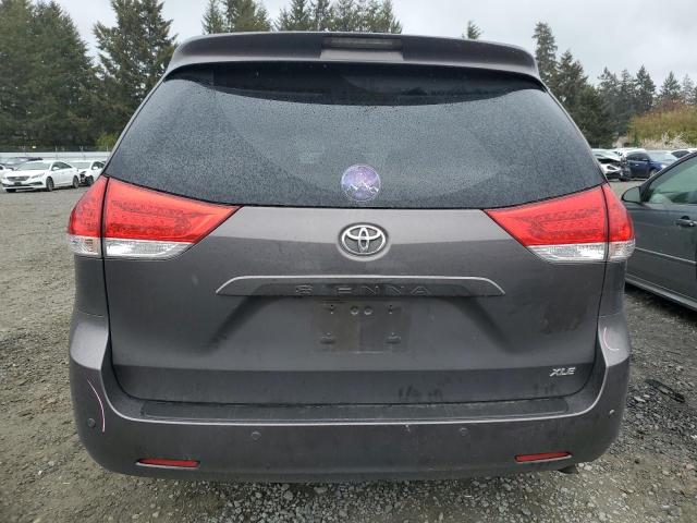 Photo 6 from auction – 2012 TOYOTA SIENNA XLE with VIN 5TDYK3DC8CS239784