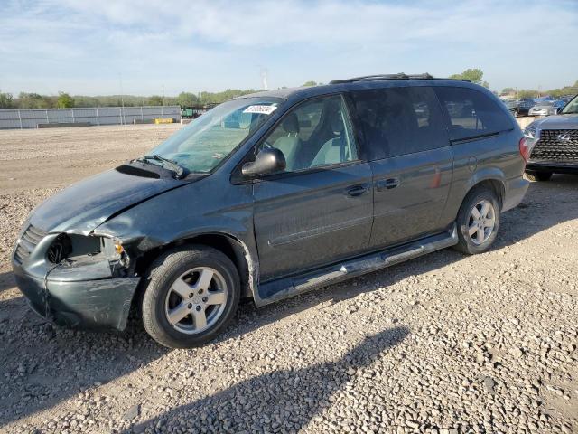 DODGE GRAND CARA 2005 with VIN 2D4GP44L05R524061 - Photo from auction
