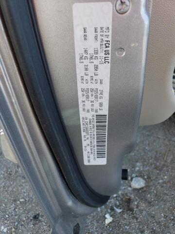 Photo 14 from auction – 2016 CHRYSLER TOWN & COU with VIN 2C4RC1GG4GR232771