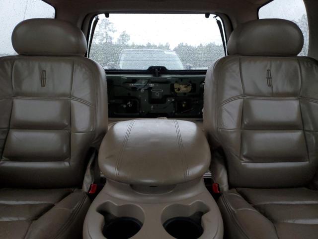Photo 10 from auction – 2001 LINCOLN NAVIGATOR with VIN 5LMEU27RX1LJ26109