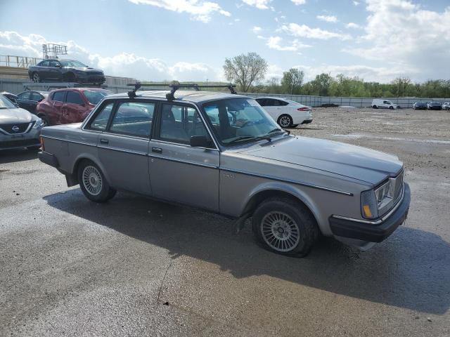 Photo 4 from auction – 1985 VOLVO 244 DL with VIN YV1AX8844F1113629