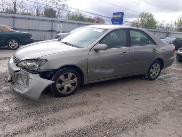 TOYOTA CAMRY LE 2005 with VIN 4T1BE32K65U985281 - Photo from auction