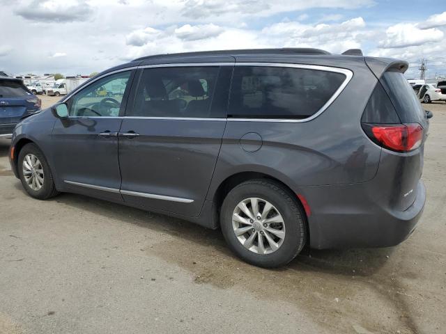 Photo 2 from auction – 2017 CHRYSLER PACIFICA T with VIN 2C4RC1BG5HR734701
