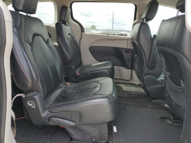 Photo 11 from auction – 2017 CHRYSLER PACIFICA T with VIN 2C4RC1BG5HR734701