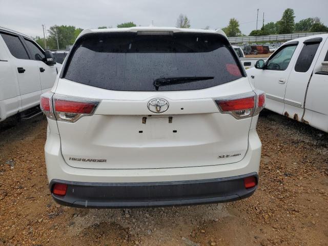 Photo 6 from auction – 2015 TOYOTA HIGHLANDER with VIN 5TDJKRFH4FS221512