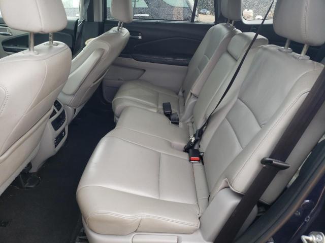 Photo 11 from auction – 2016 HONDA PILOT TOUR with VIN 5FNYF5H98GB018923