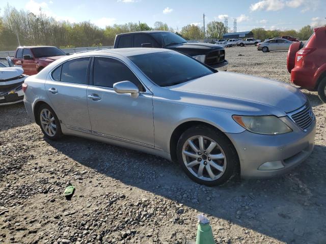 Photo 4 from auction – 2008 LEXUS LS 460 with VIN JTHBL46F385077915