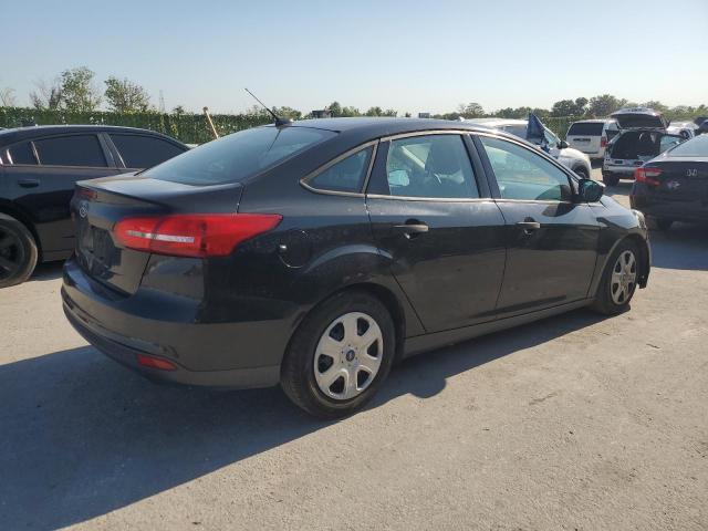 Photo 3 from auction – 2015 FORD FOCUS S with VIN 1FADP3E28FL310855