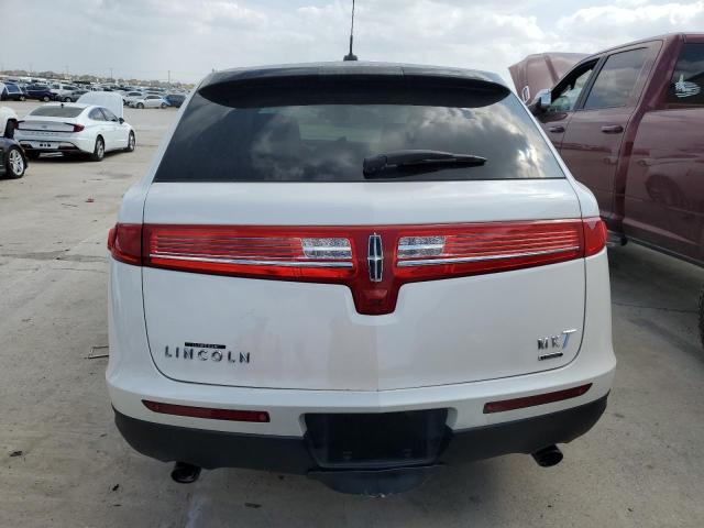 Photo 6 from auction – 2014 LINCOLN MKT with VIN 2LMHJ5AT0EBL50370