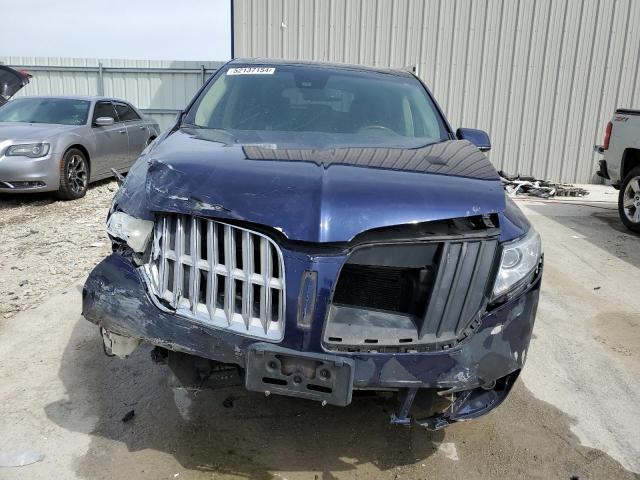 Photo 5 from auction – 2011 LINCOLN MKT with VIN 2LMHJ5AR2BBJ52583