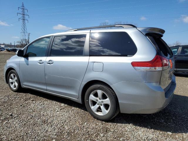 Photo 2 from auction – 2011 TOYOTA SIENNA LE with VIN 5TDKK3DCXBS091688