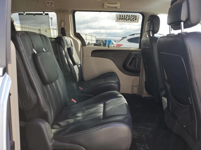 Photo 11 from auction – 2013 CHRYSLER TOWN & COU with VIN 2C4RC1CG6DR508899