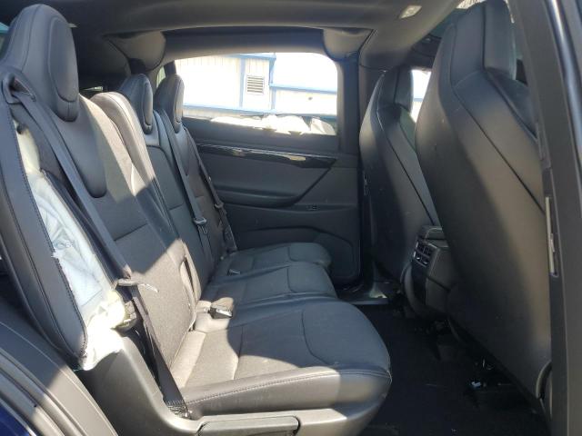 Photo 10 from auction – 2018 TESLA MODEL X with VIN 5YJXCAE23JF101977