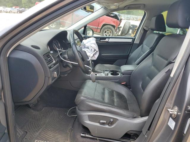 Photo 7 from auction – 2011 VOLKSWAGEN TOUAREG V6 with VIN WVGFF9BP0BD005102