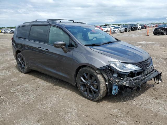 Photo 4 from auction – 2019 CHRYSLER PACIFICA L with VIN 2C4RC1GG9KR702799