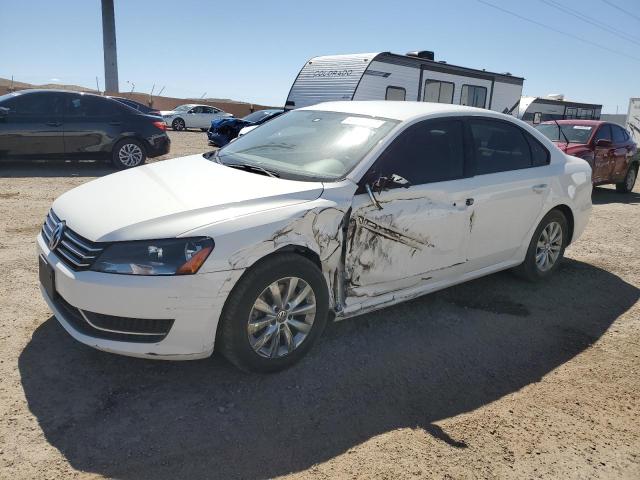 VOLKSWAGEN PASSAT S 2015 with VIN 1VWAT7A38FC013144 - Photo from auction