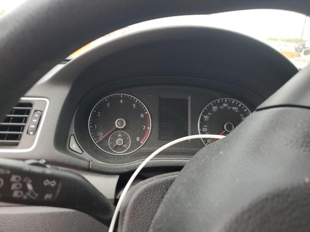 Photo 9 from auction – 2012 VOLKSWAGEN PASSAT S with VIN 1VWAP7A32CC065658
