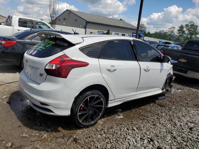 Photo 3 from auction – 2013 FORD FOCUS ST with VIN 1FADP3L93DL137419