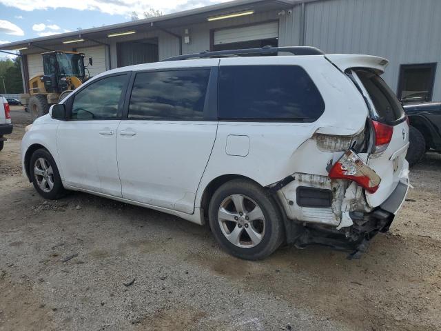 Photo 2 from auction – 2012 TOYOTA SIENNA LE with VIN 5TDKK3DC6CS271395