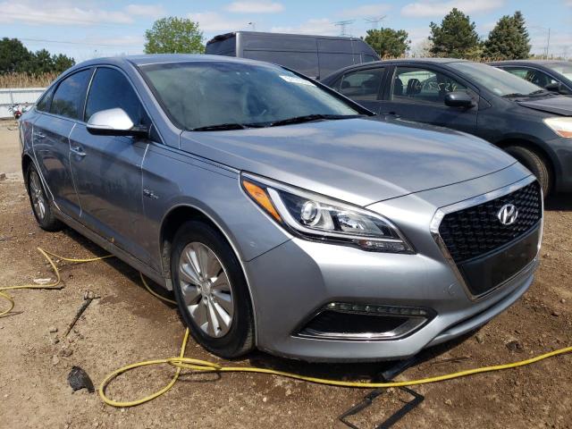 Photo 4 from auction – 2016 HYUNDAI SONATA HYB with VIN KMHE24L12GA015451