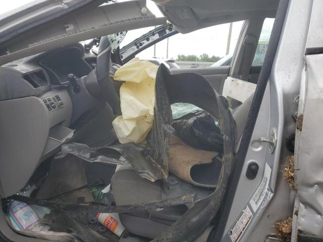 Photo 7 from auction – 2005 TOYOTA COROLLA CE with VIN JTDBR32E652049157