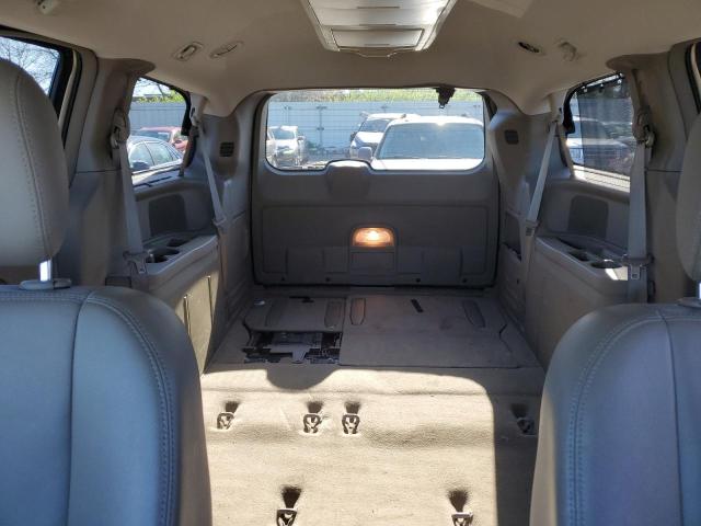 Photo 10 from auction – 2015 CHRYSLER TOWN & COU with VIN 2C4RC1CG8FR520829