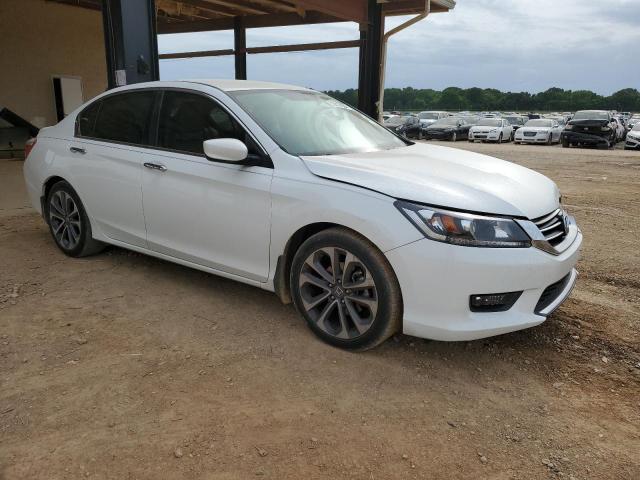 Photo 4 from auction – 2015 HONDA ACCORD SPO with VIN 1HGCR2F52FA258140