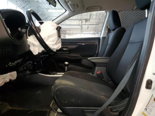 Photo 7 from auction – 2017 MITSUBISHI OUTLANDER with VIN JA4AZ3A37HZ035852