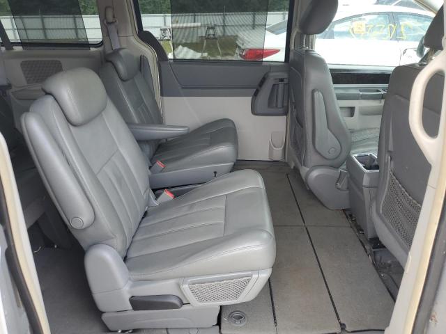 Photo 11 from auction – 2010 DODGE GRAND CARA with VIN 2D4RN5DX6AR139590