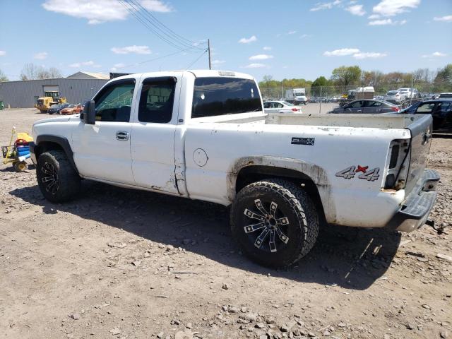 Photo 2 from auction – 2003 CHEVROLET 2500 with VIN 1GCEK19V93E243351