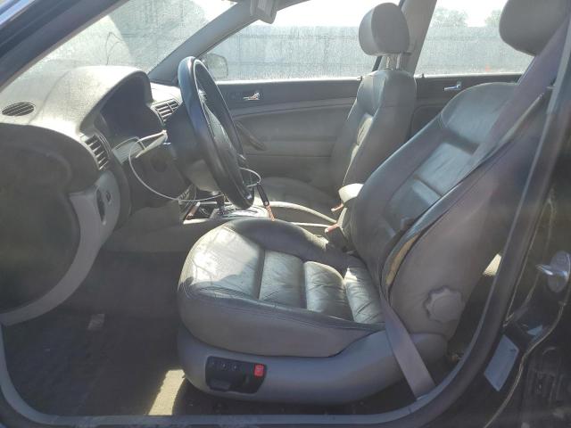 Photo 7 from auction – 2002 VOLKSWAGEN PASSAT GLX with VIN WVWYH63B32E274858