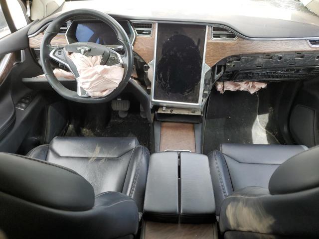 Photo 8 from auction – 2017 TESLA MODEL X with VIN 5YJXCBE28HF069530
