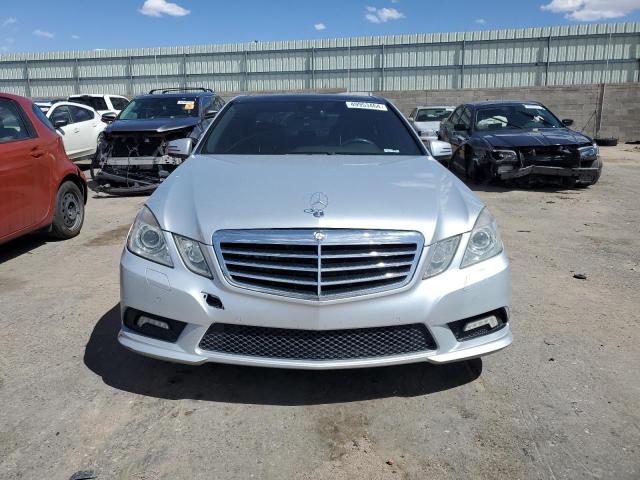 Photo 5 from auction – 2010 MERCEDES-BENZ E 550 with VIN WDDHF7CB5AA207749