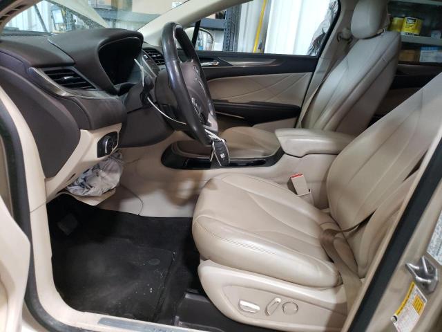 Photo 7 from auction – 2017 LINCOLN MKC PREMIE with VIN 5LMCJ1D94HUL13266