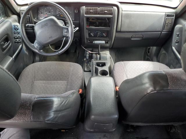 Photo 8 from auction – 2001 JEEP CHEROKEE C with VIN 1J4FF58S51L510995