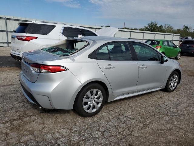Photo 3 from auction – 2021 TOYOTA COROLLA LE with VIN 5YFEPMAE9MP250979