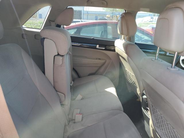 Photo 11 from auction – 2014 KIA SORENTO LX with VIN 5XYKT3A68EG500073