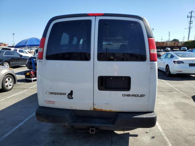 Photo 6 from auction – 2005 CHEVROLET EXPRESS G1 with VIN 1GNFG15T351154371