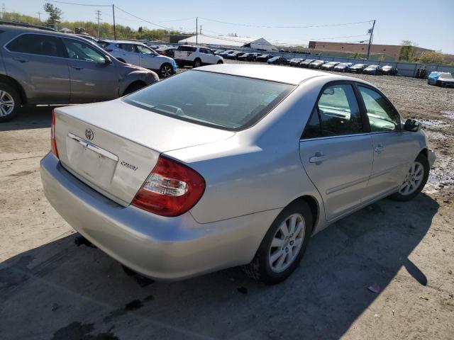 Photo 3 from auction – 2004 TOYOTA CAMRY LE with VIN 4T1BE30K04U903871